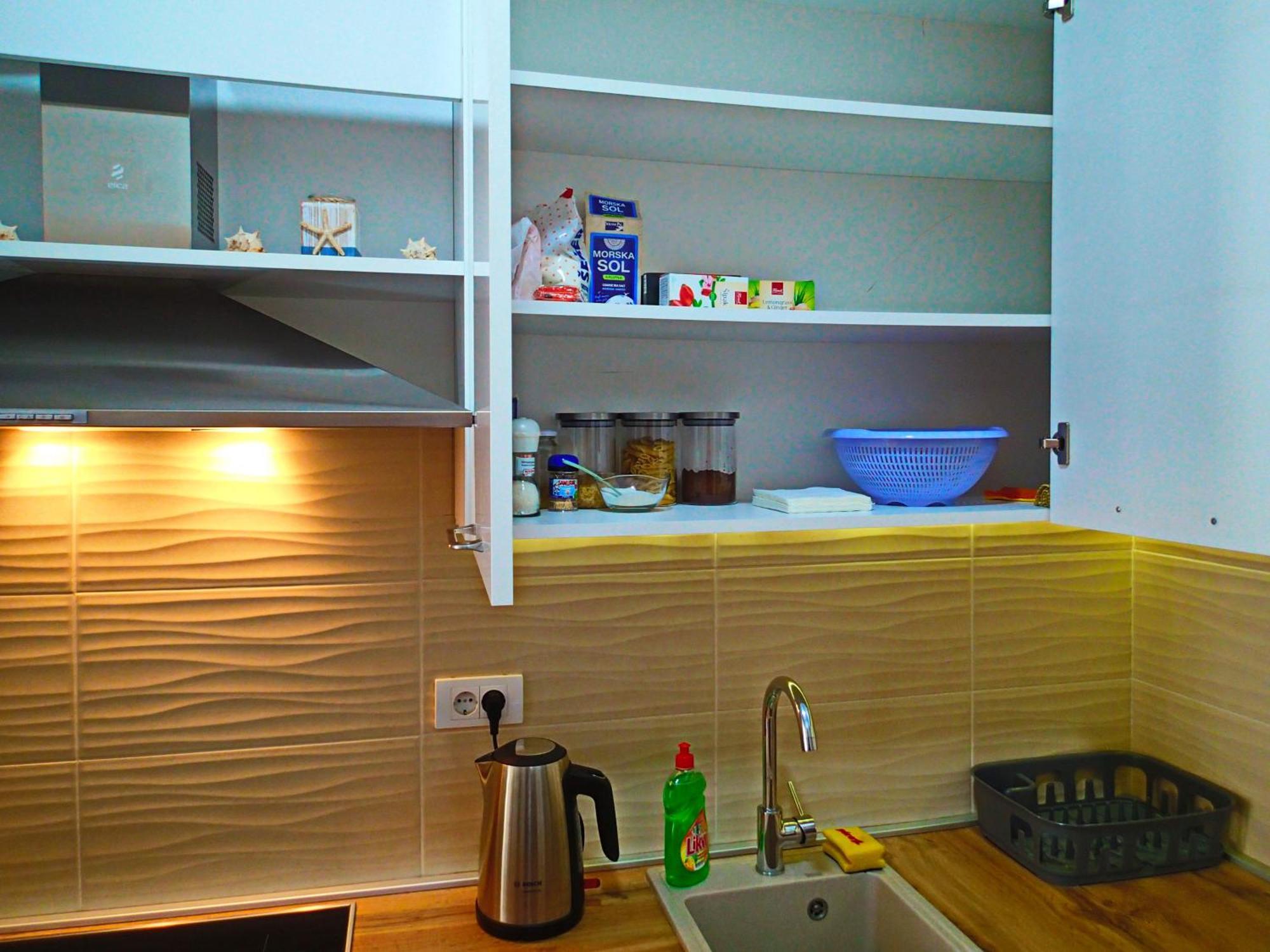 Apartment Sova Tivat Exterior foto